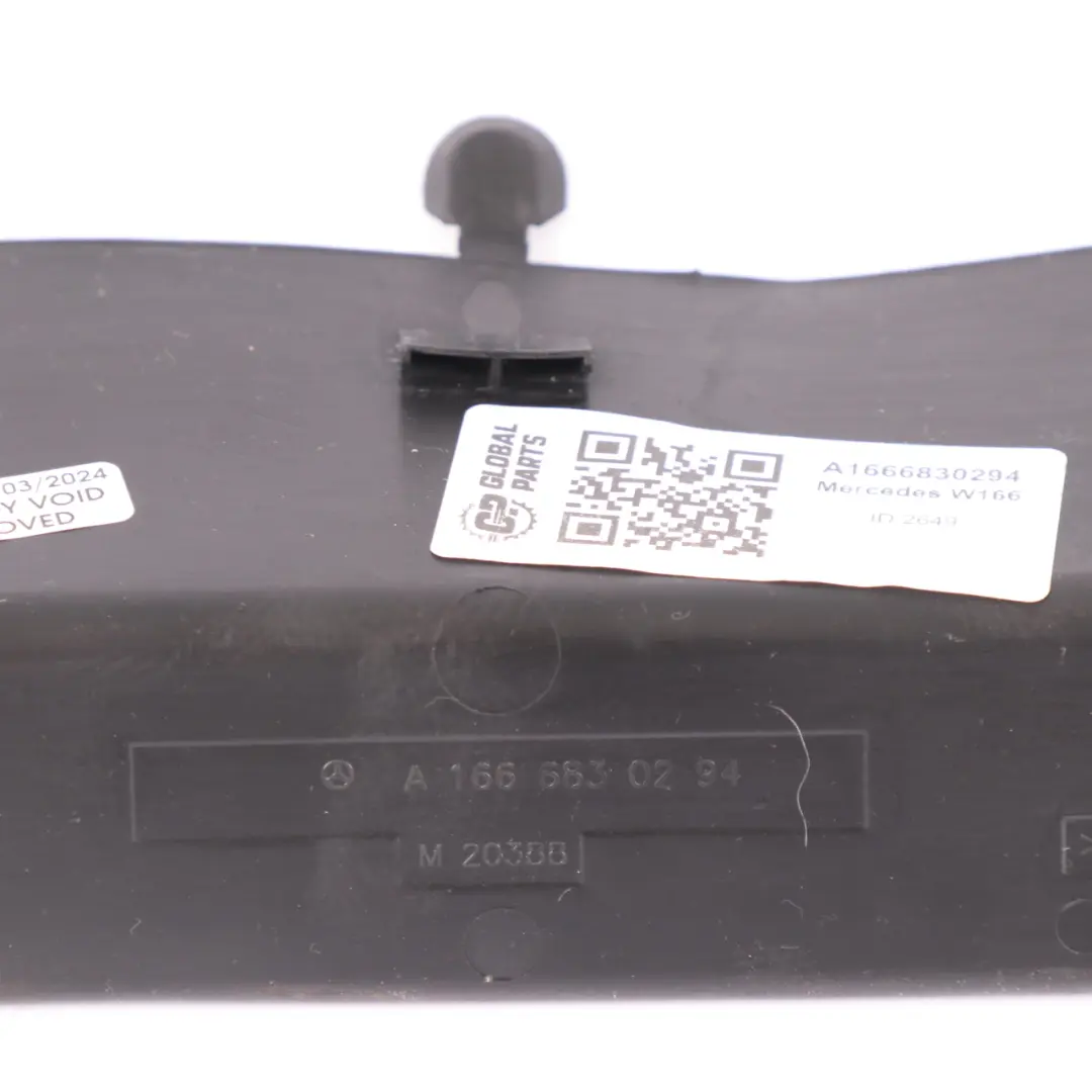  Inserto almacenamiento Mercedes ML W166 Consola alfombrilla goma - SKU A1666830294 - Número de pieza A1666830294