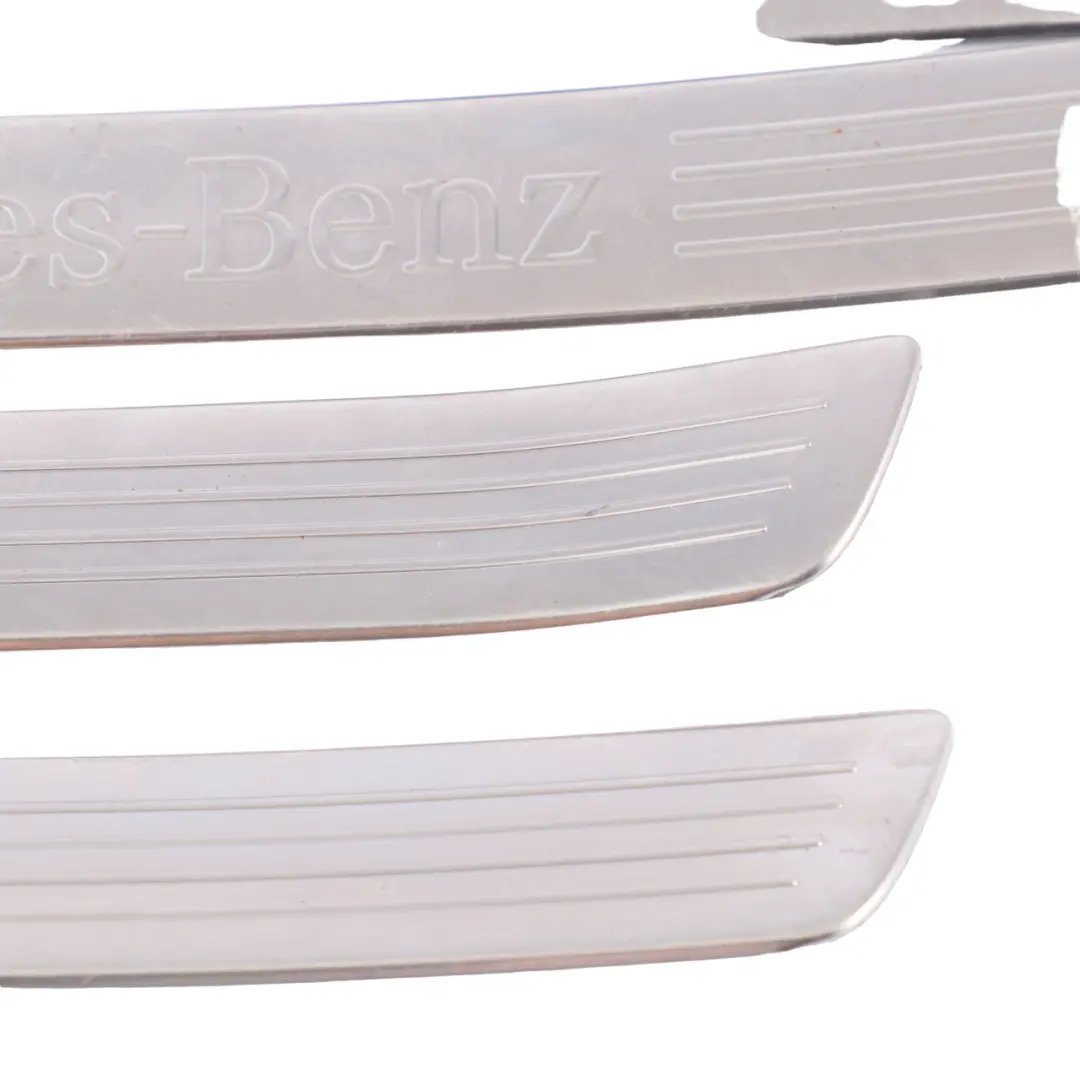 Plaque de seuil Plaque d'entrée Garniture Set pour Mercedes ML W166 à propos du numéro de pièce A1666860436 Mercedes ML W166 Plaque de seuil Plaque d'entrée Garniture Set - SKU A1666860436-1 - Numéro de pièce A1666860436