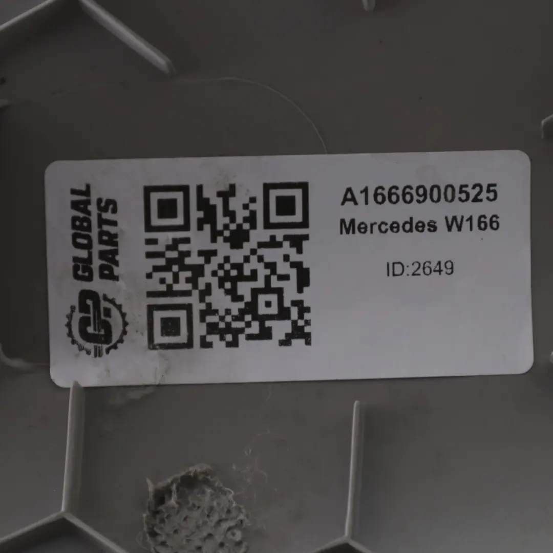 Mercedes ML W166 Osłona Słupka D Wnętrza Tylna Lewa Szara - SKU A1666900525 - Numer Części A1666900525