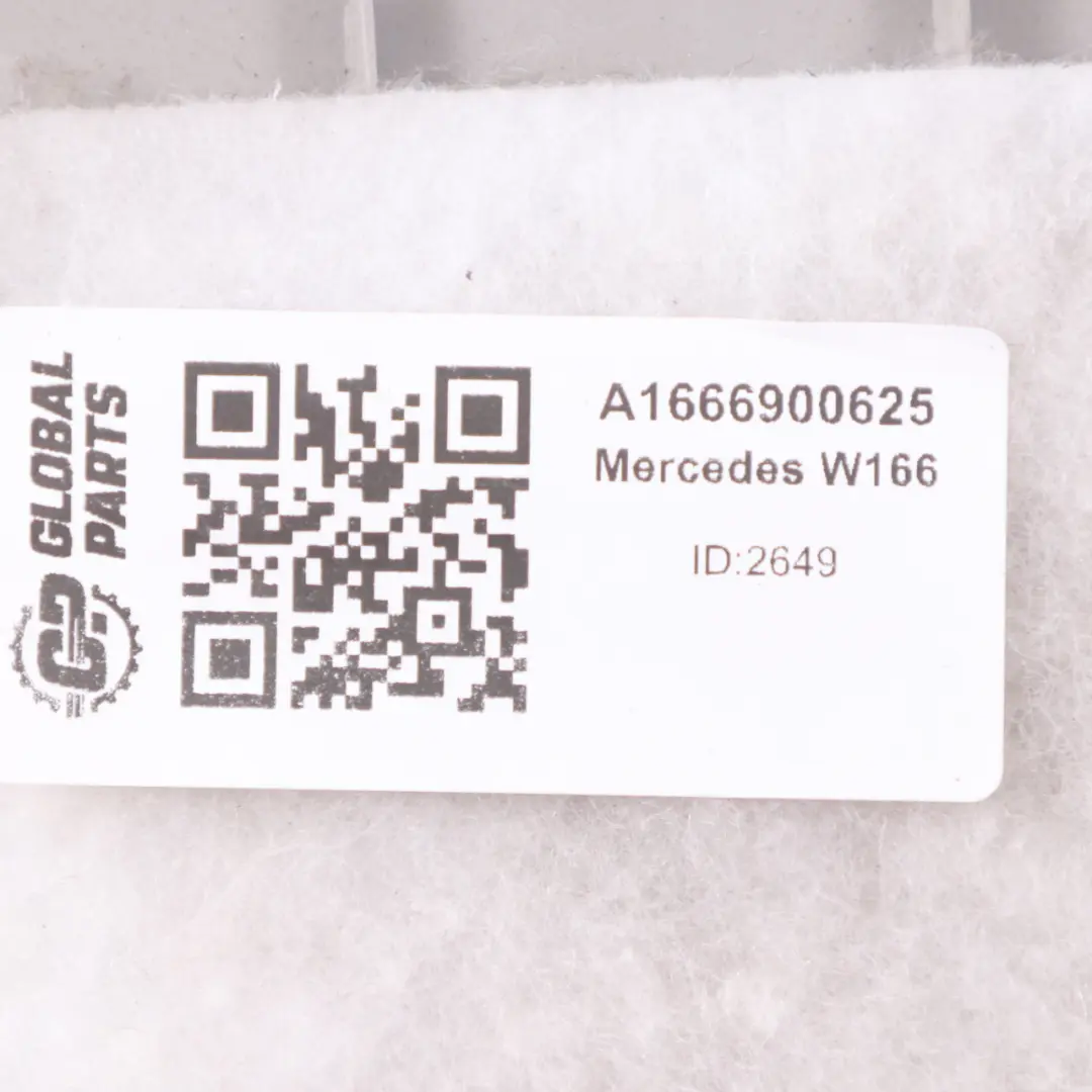  Tapa Pilar D Mercedes ML W166 Columna Trasera D Trim Derecha Gris - SKU A1666900625 - Número de pieza A1666900625