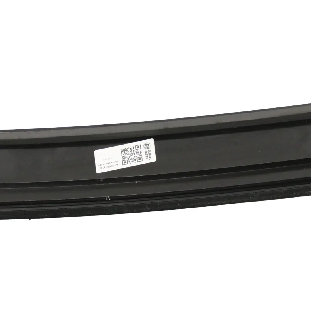 Portatutto Striscia Finitura Sinistra Nero Lucido per Mercedes ML W166 con numero di parte A1666900780 Mercedes ML W166 Portatutto Striscia Finitura Sinistra Nero Lucido - SKU A1666900780 - Numero di parte A1666900780