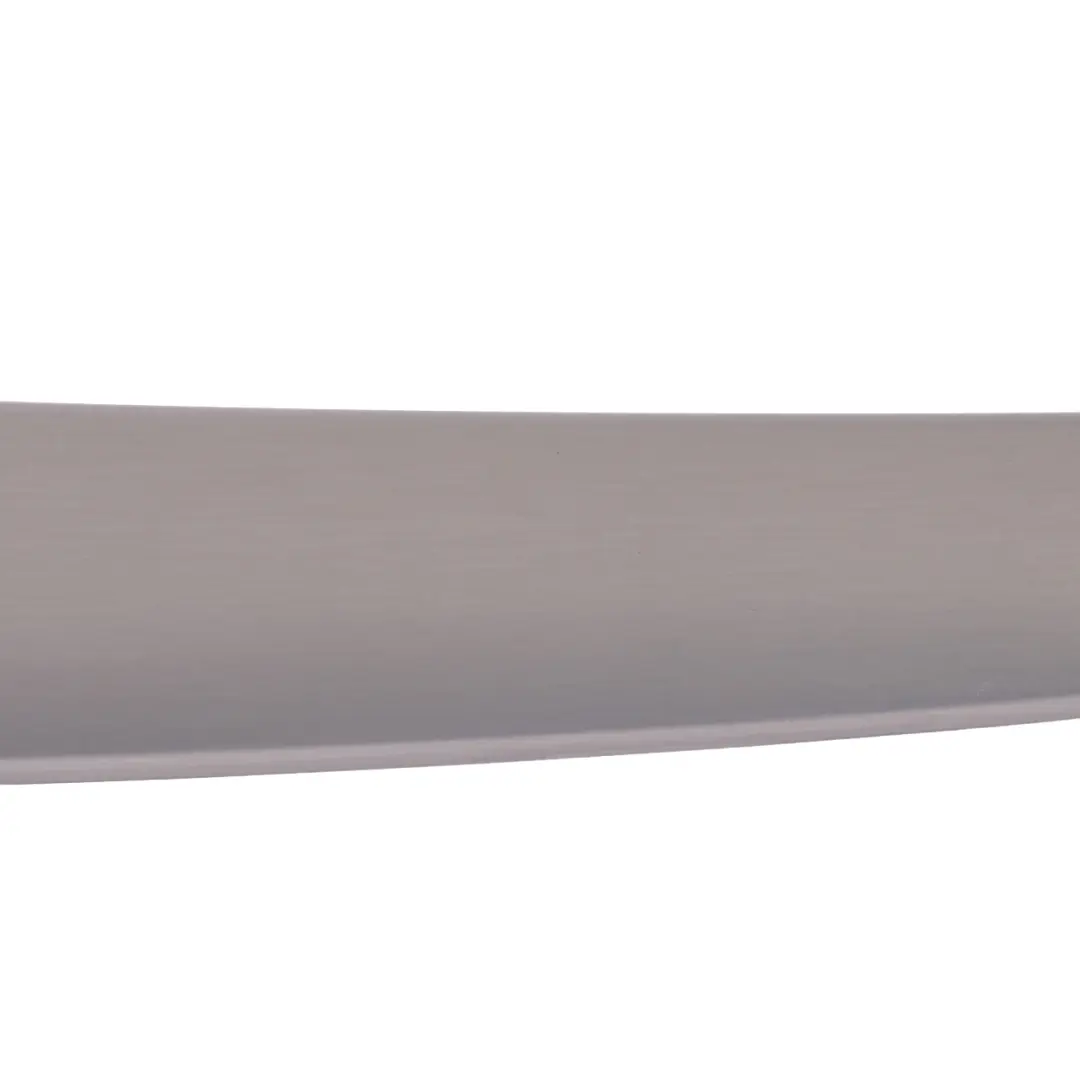 Tira de puerta delantera izquierda Decoración Trim para Mercedes ML W166 con número de pieza A1667200922 Mercedes ML W166 Tira de puerta delantera izquierda Decoración Trim - SKU A1667200922 - Número de pieza A1667200922