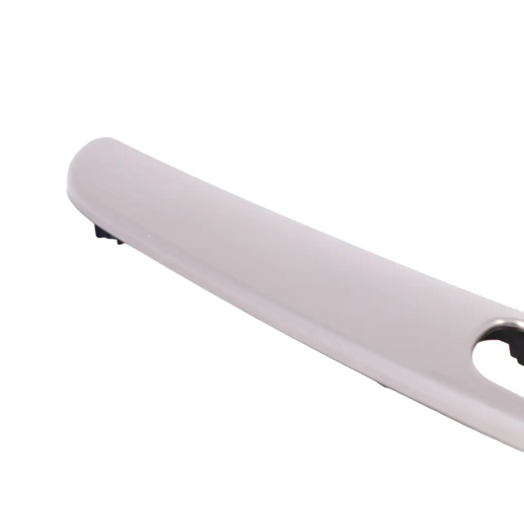Tira de la puerta delantera derecha Decoración para Mercedes ML W166 con número de pieza A1667201022 Mercedes ML W166 Tira de la puerta delantera derecha Decoración - SKU A1667201022 - Número de pieza A1667201022