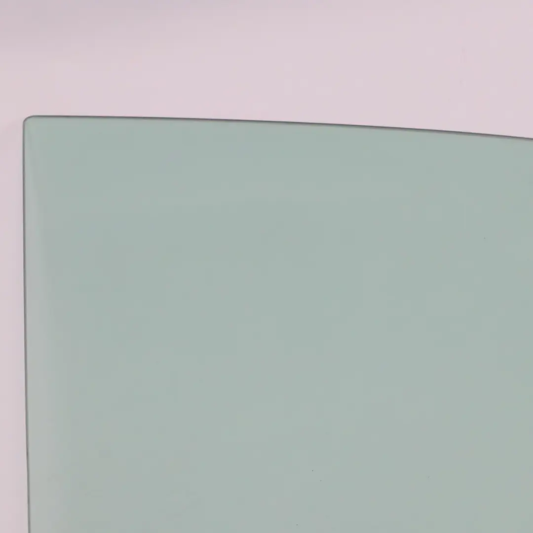 Finestrino porta Mercedes ML W166 Porta anteriore destra Finestrino vetro AS2 per con numero di parte A1667251410 Finestrino porta Mercedes ML W166 Porta anteriore destra Finestrino vetro AS2 - SKU A1667251410 - Numero di parte A1667251410