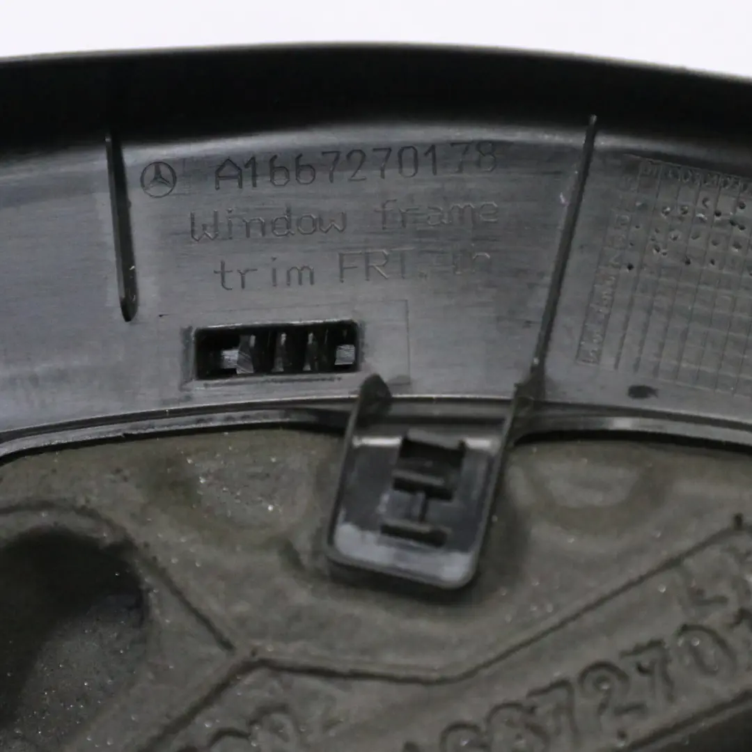 Telaio finestra Mercedes ML W166 Porta anteriore sinistra Trim Nero per con numero di parte A1667270178 Telaio finestra Mercedes ML W166 Porta anteriore sinistra Trim Nero - SKU A1667270178-1 - Numero di parte A1667270178