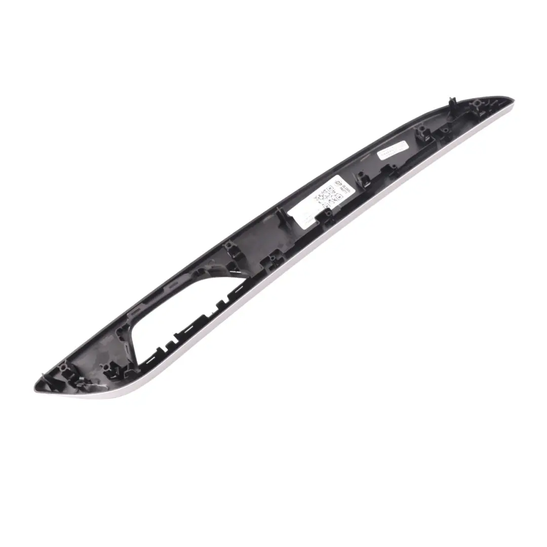 Garniture de porte Mercedes ML W166 Bande intérieure arrière gauche Aluminium pour à propos du numéro de pièce A1667300922 Garniture de porte Mercedes ML W166 Bande intérieure arrière gauche Aluminium - SKU A1667300922 - Numéro de pièce A1667300922