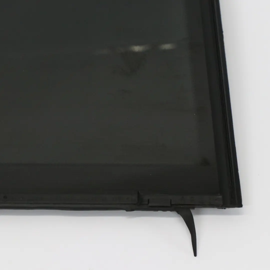 Door Window Mercedes ML W166 Rear Door Fixed Tinted AS3 Right O/S to with Part number A1667301655 Door Window Mercedes ML W166 Rear Door Fixed Tinted AS3 Right O/S - SKU A1667301655 - Part number A1667301655