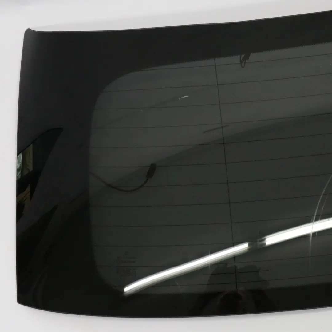 Szyba Tylna Klapy Bagażnika Przyciemniana AS3 do Mercedes ML W166 o numerze A1667400257 Mercedes ML W166 Szyba Tylna Klapy Bagażnika Przyciemniana AS3 - SKU A1667400257 - Numer Części A1667400257