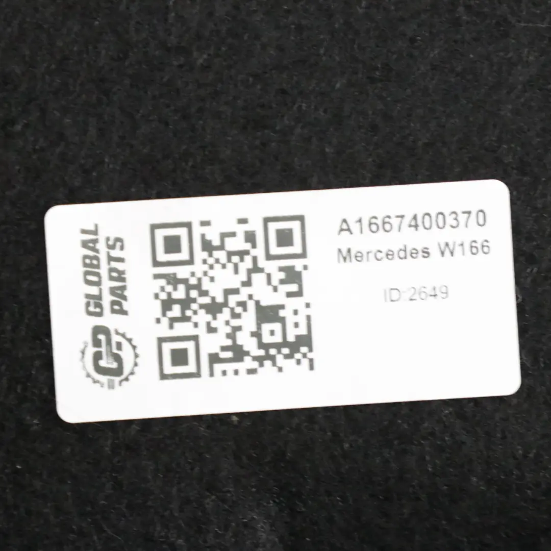  Couvercle de coffre Mercedes ML W166 Couvercle coffre intérieur Noir - SKU A1667400370 - Numéro de pièce A1667400370