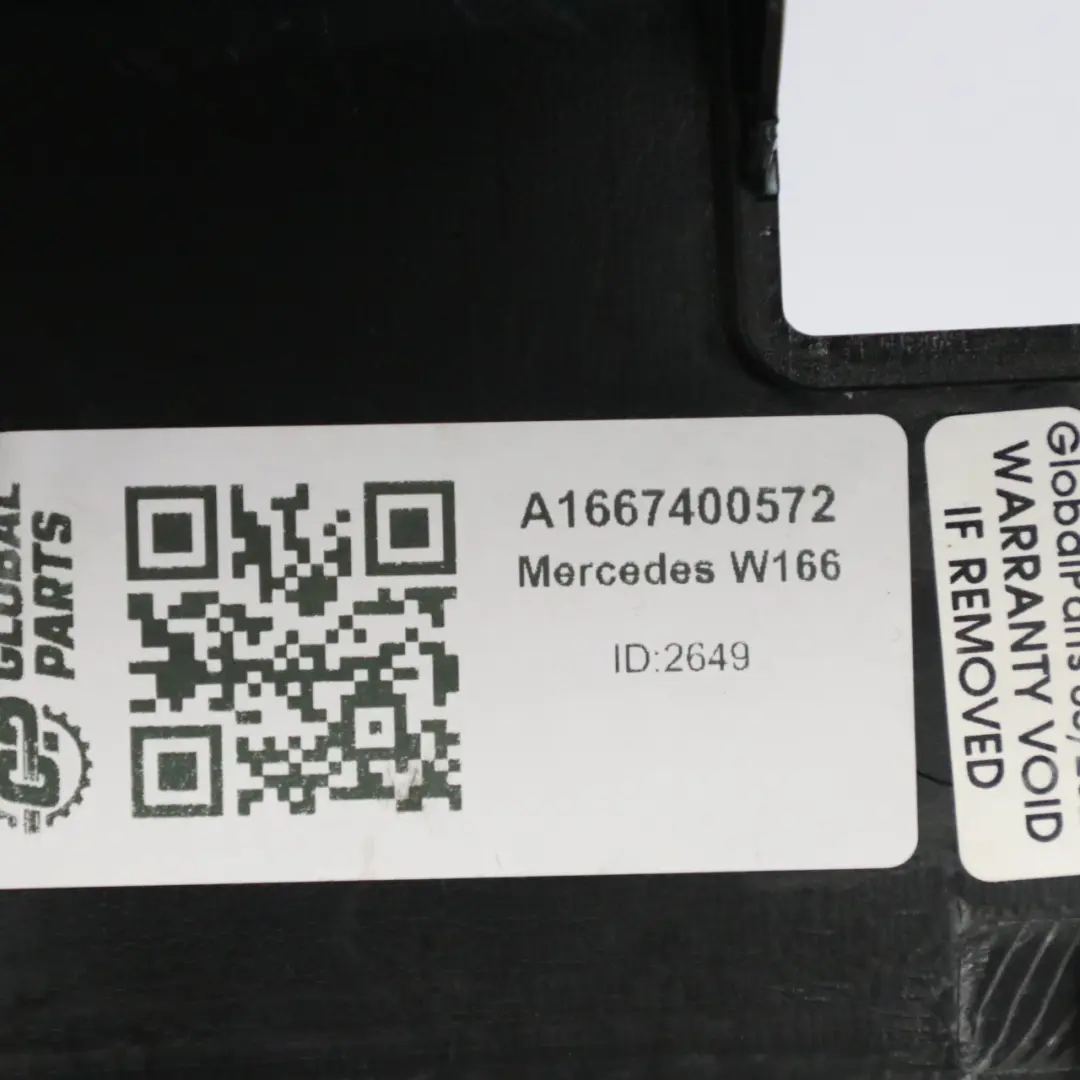  Poignée de tirage Mercedes ML W166 Couvercle de coffre Panneau d'habillage Noir - SKU A1667400572 - Numéro de pièce A1667400572