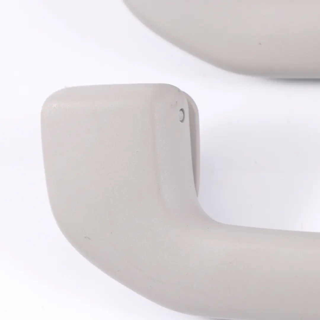 Maniglie Interne Del Tetto Set Anteriore Posteriore Grigio per Mercedes ML W166 con numero di parte A1668100054 Mercedes ML W166 Maniglie Interne Del Tetto Set Anteriore Posteriore Grigio - SKU A1668100054-1 - Numero di parte A1668100054