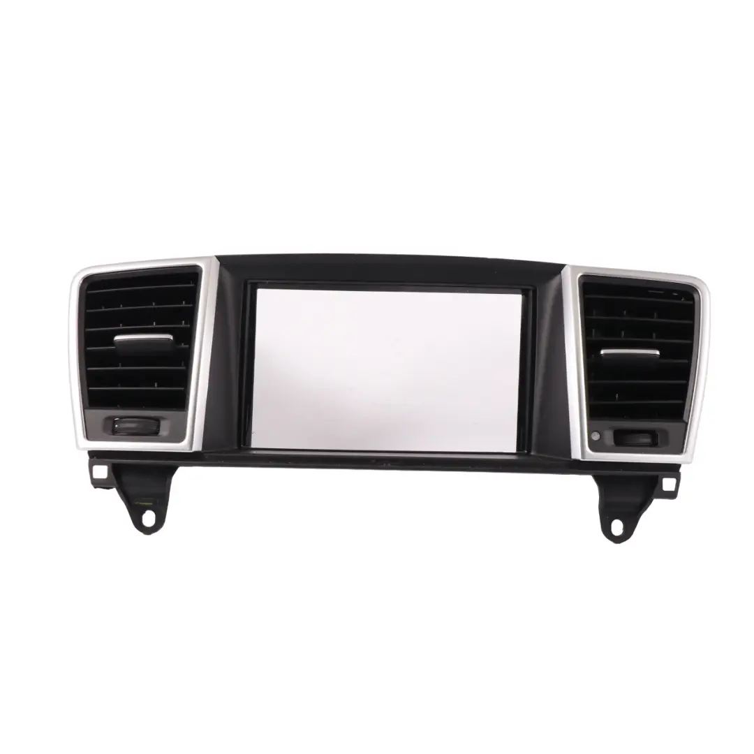 Griglia sfiato aria Centro cruscotto Cornice display per Mercedes W166 con numero di parte A1668300654 Mercedes W166 Griglia sfiato aria Centro cruscotto Cornice display - SKU A1668300654-1 - Numero di parte A1668300654