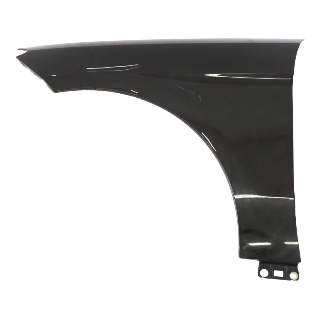 Panel Lateral Delantero Izquierdo Guardabarros Negro Obsidiana 197 para Mercedes W166 con número de pieza A1668802500 Mercedes W166 Panel Lateral Delantero Izquierdo Guardabarros Negro Obsidiana 197 - SKU A1668802500-OB1 - Número de pieza A1668802500