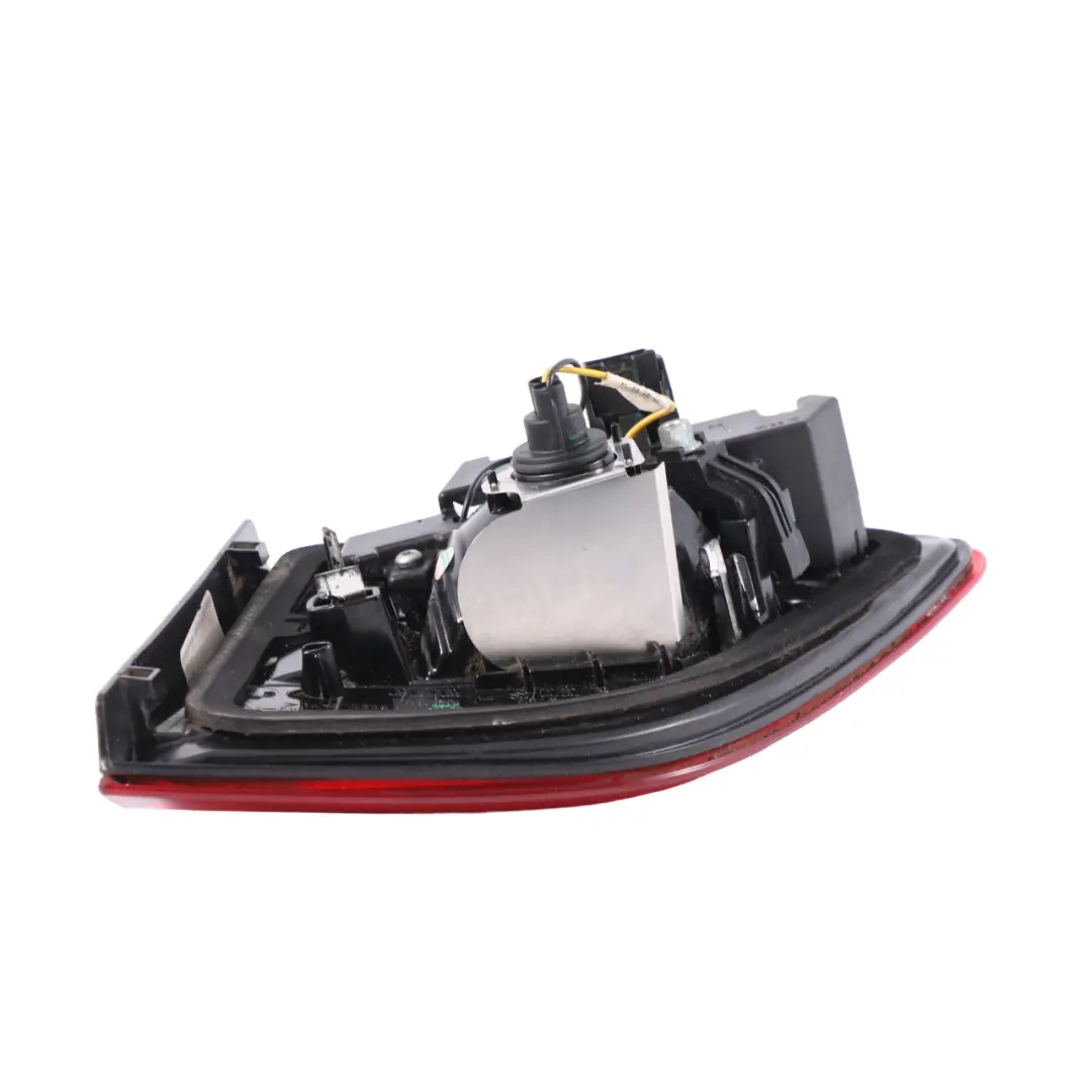 Mercedes ML W166 Feu arrière de coffre de hayon gauche - SKU A1669068601 - Numéro de pièce A1669068601