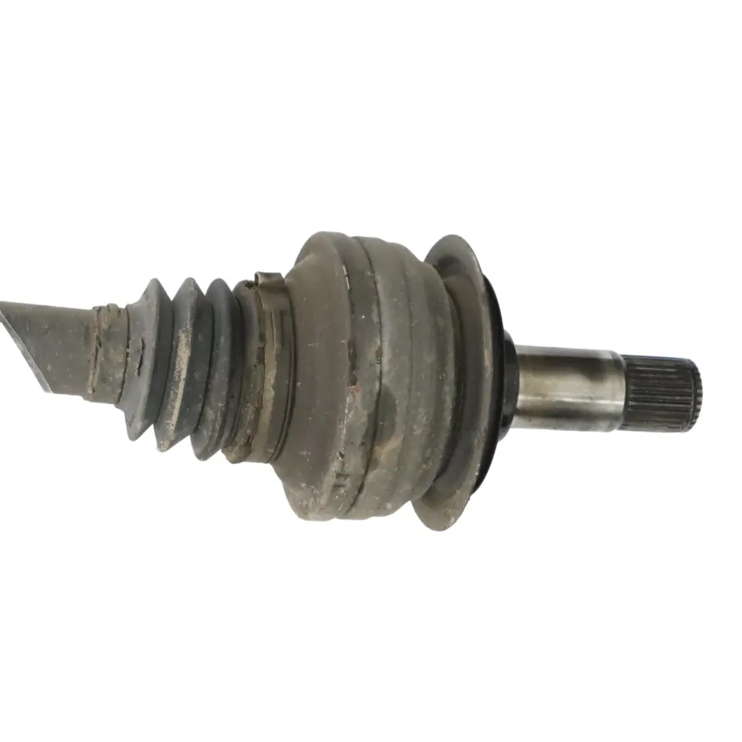 Arbre de transmission Mercedes R172 M276 AMG Automatique pour à propos du numéro de pièce A1723500410 Arbre de transmission Mercedes R172 M276 AMG Automatique - SKU A1723500410 - Numéro de pièce A1723500410