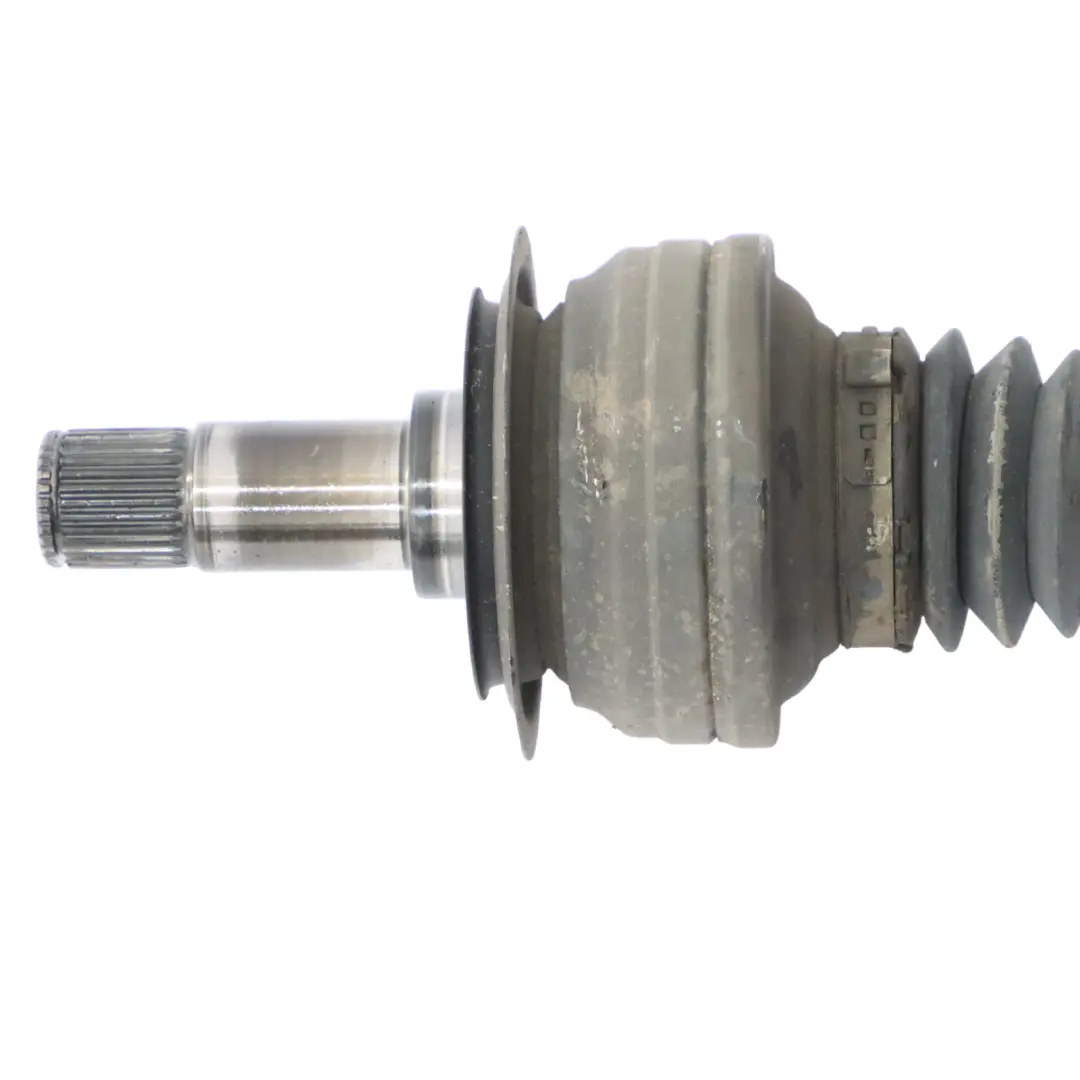 Kardanwelle Antriebswelle Mercedes R172 M276 AMG Automatikgetriebe für mit Teilenummer A1723500410 Kardanwelle Antriebswelle Mercedes R172 M276 AMG Automatikgetriebe - SKU A1723500410 - Teilenummer A1723500410