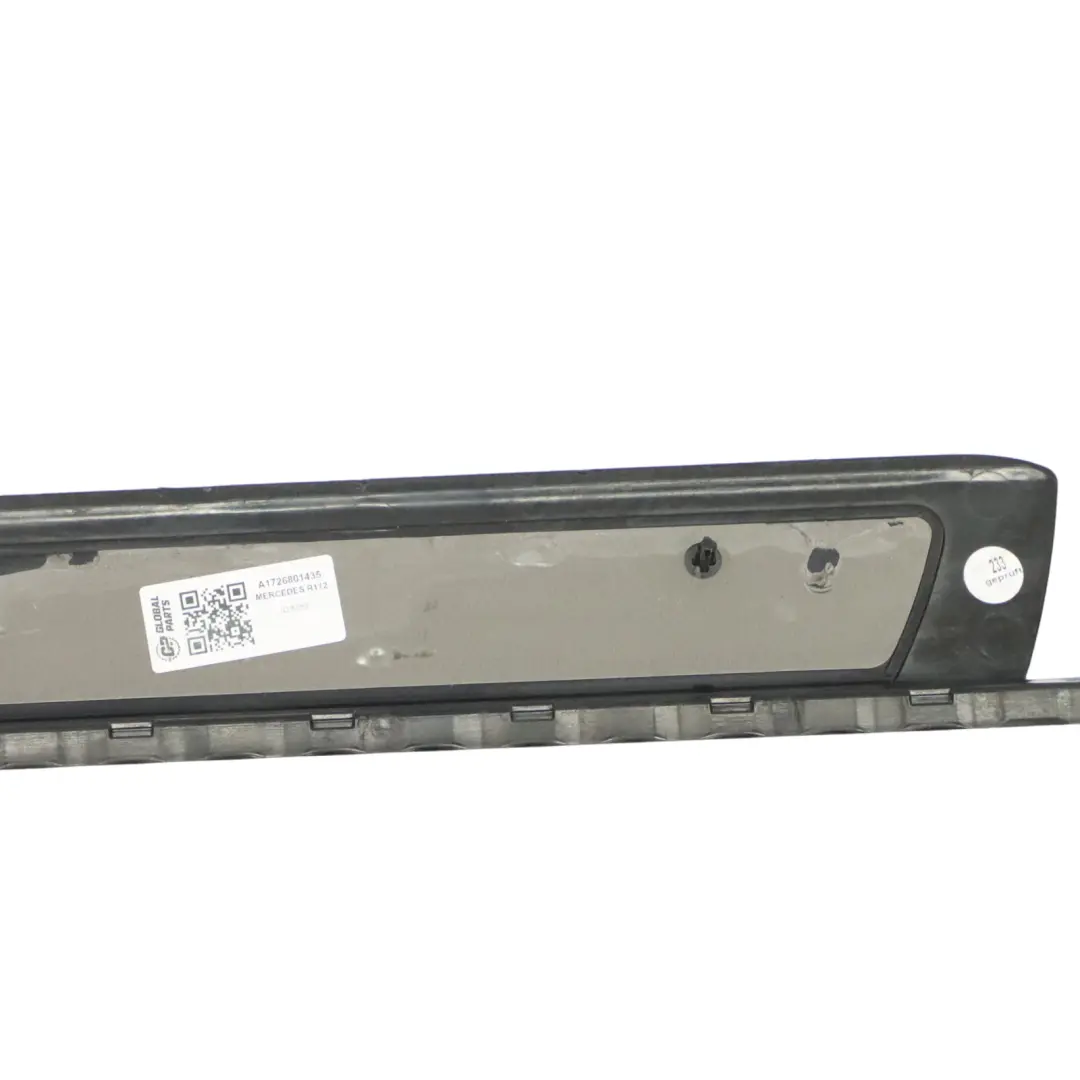 Coperchio Ingresso Anteriore Sinistro Soglia Porta per Mercedes R172 AMG con numero di parte A1726801435 Mercedes R172 AMG Coperchio Ingresso Anteriore Sinistro Soglia Porta - SKU A1726801435 - Numero di parte A1726801435