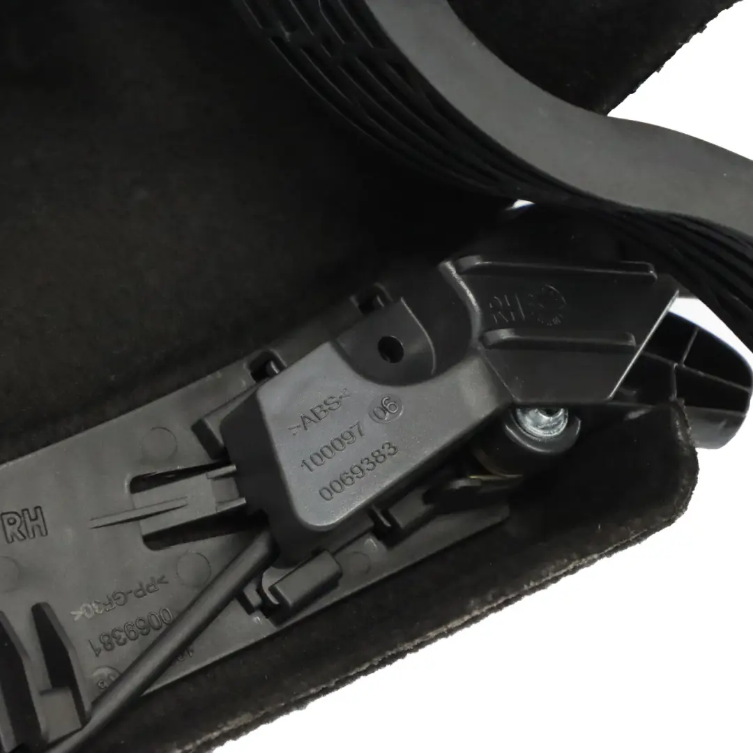 Parcela Cubre Cristal Trasero Black para Mercedes SLK R172 con número de pieza A1726900065 Mercedes SLK R172 Parcela Cubre Cristal Trasero Black - SKU A1726900065-1 - Número de pieza A1726900065