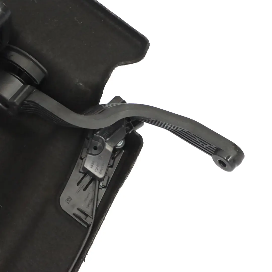 Tablette de Colis Panneau d'habillage de vitre pour Mercedes SLK R172 à propos du numéro de pièce A1726900065 Mercedes SLK R172 Tablette de Colis Panneau d'habillage de vitre - SKU A1726900065-1 - Numéro de pièce A1726900065