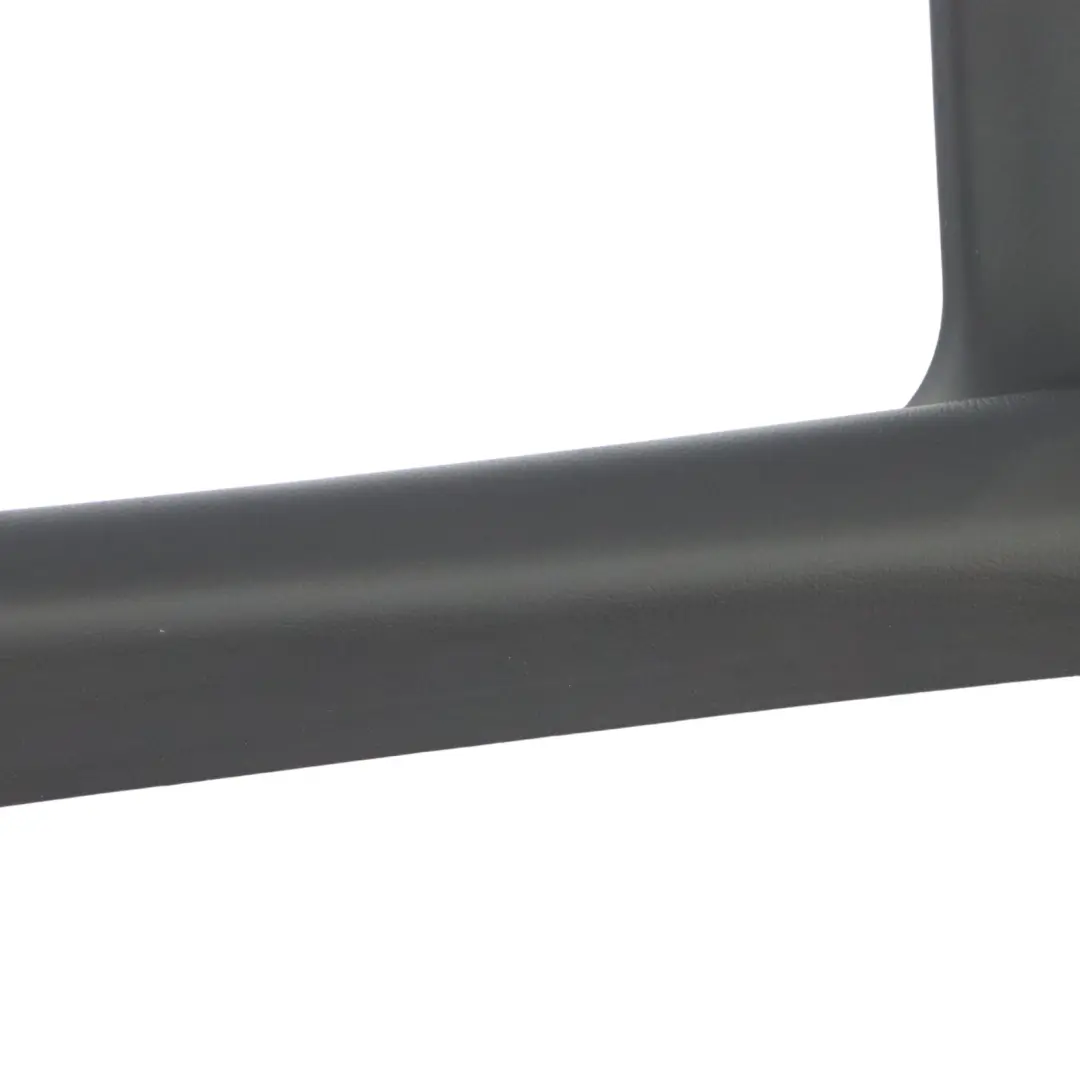 Trim A Colonna Interna Copertura Colonna Destra Nero per Mercedes R172 con numero di parte A1726901200 Mercedes R172 Trim A Colonna Interna Copertura Colonna Destra Nero - SKU a1726901200 - Numero di parte A1726901200