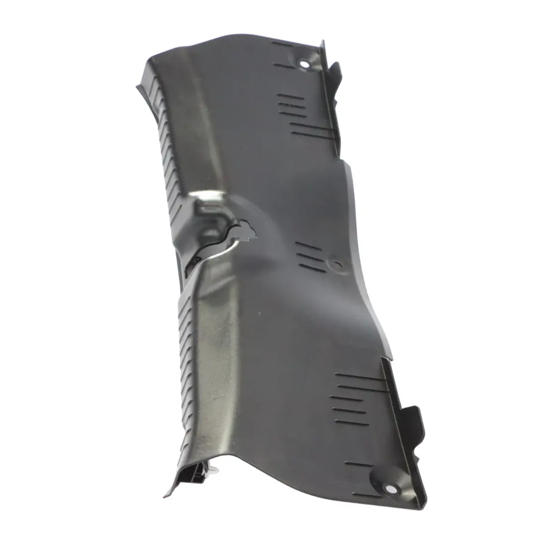 Panneau d'habillage de seuil de chargement coffre pour Mercedes SLK R172 à propos du numéro de pièce A1726903500 Mercedes SLK R172 Panneau d'habillage de seuil de chargement coffre - SKU A1726903500 - Numéro de pièce A1726903500