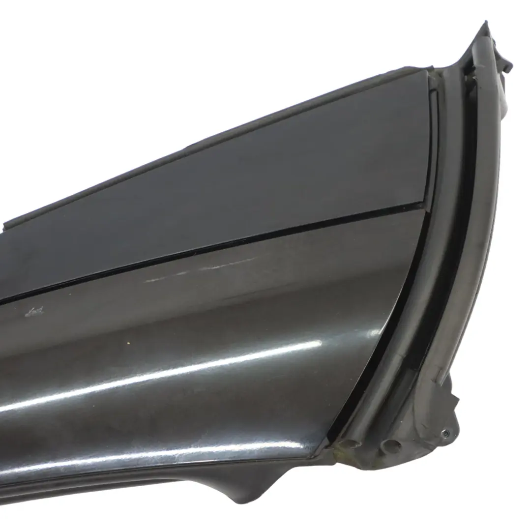 Mercedes R172 Panel Trasero Izquierdo C Pilar Embellecedor Negro Obsidiana - 197 - SKU A1727900119-OB - Número de pieza A1727900119