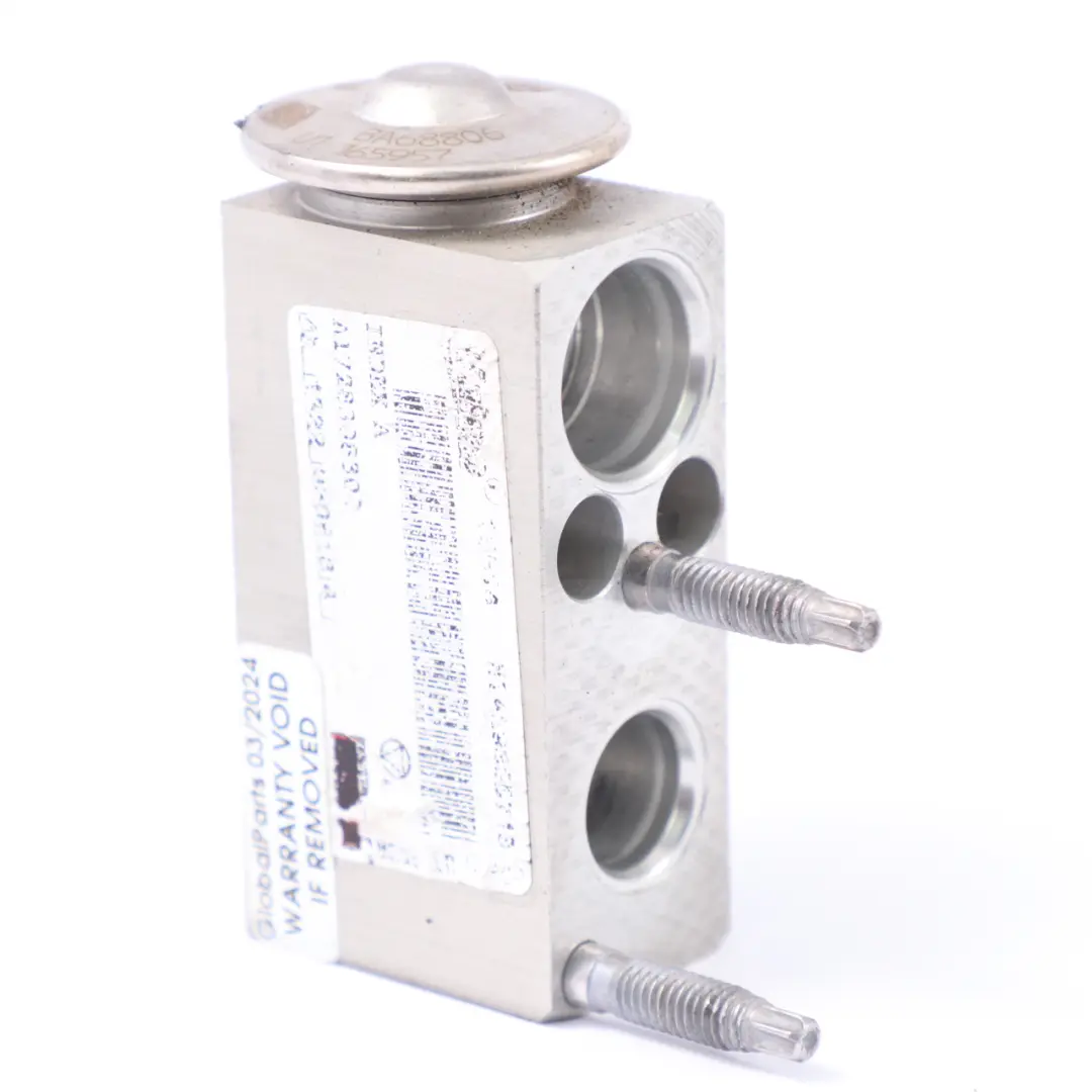 Condition Conditioning Expansion Valve to Mercedes SLK R172 Air with Part number A1728350200 Mercedes SLK R172 Air Condition Conditioning Expansion Valve - SKU A1728350200 - Part number A1728350200