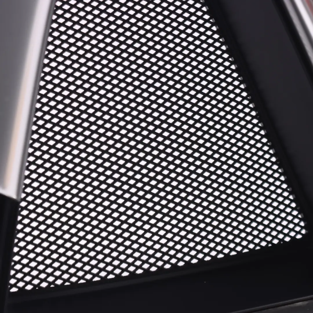 Osłona Pałąka Ochronnego Prawa Srebrna do Mercedes SLK R172 o numerze A1728601200 Mercedes SLK R172 Osłona Pałąka Ochronnego Prawa Srebrna - SKU A1728601200 - Numer Części A1728601200