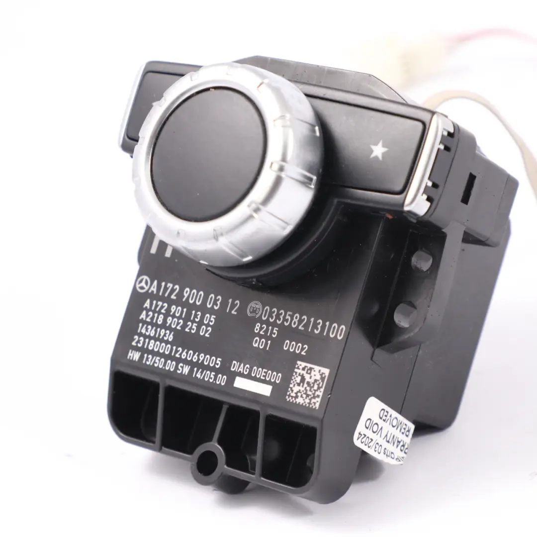 Interruttore pulsante pannello controllo audio Comand per Mercedes R172 con numero di parte A1729000312 Mercedes R172 Interruttore pulsante pannello controllo audio Comand - SKU A1729000312 - Numero di parte A1729000312