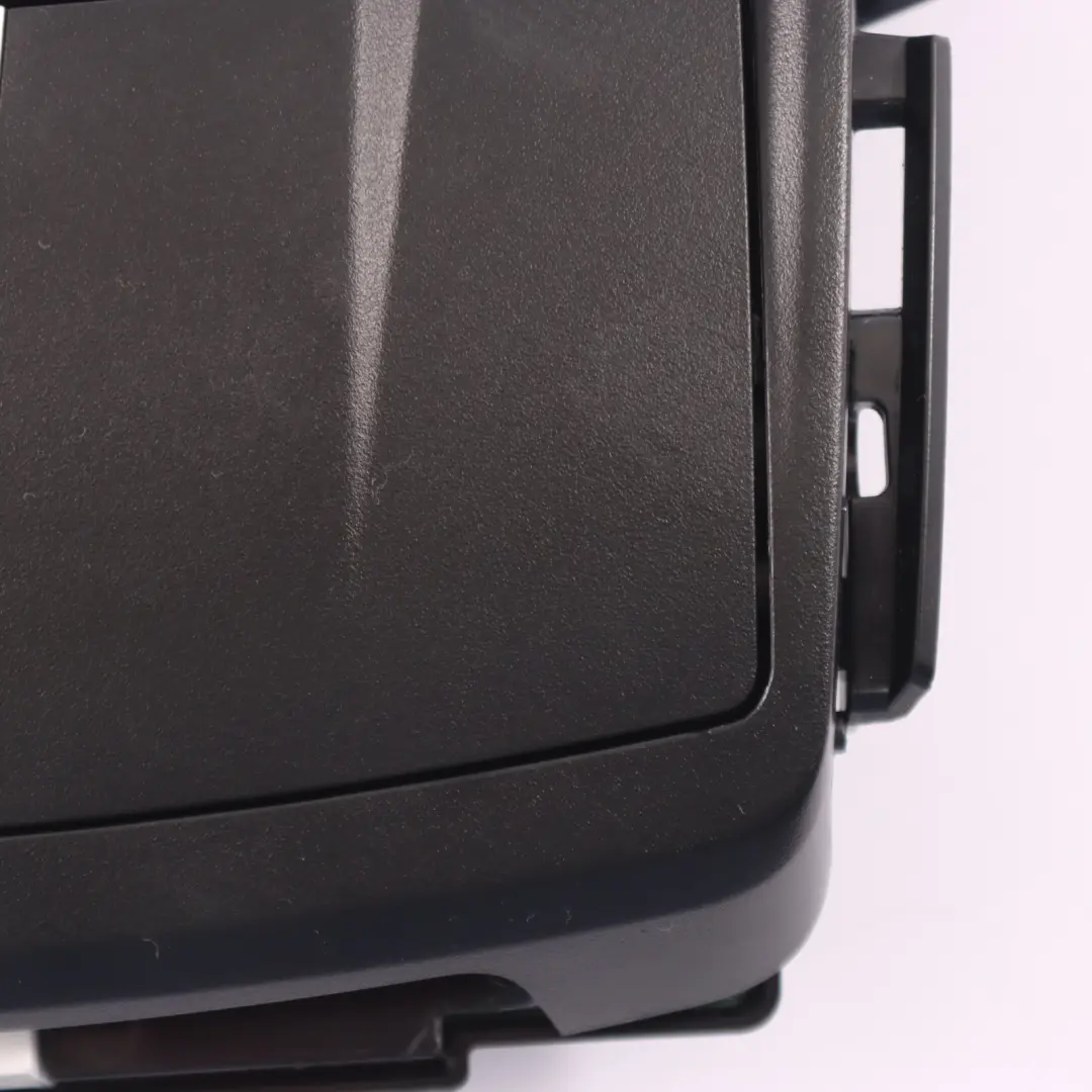 Roof Light Mercedes SLK R172 Interior Lamp Sunglasses Storage Black to with Part number A1729000712 Roof Light Mercedes SLK R172 Interior Lamp Sunglasses Storage Black - SKU A1729000712 - Part number A1729000712