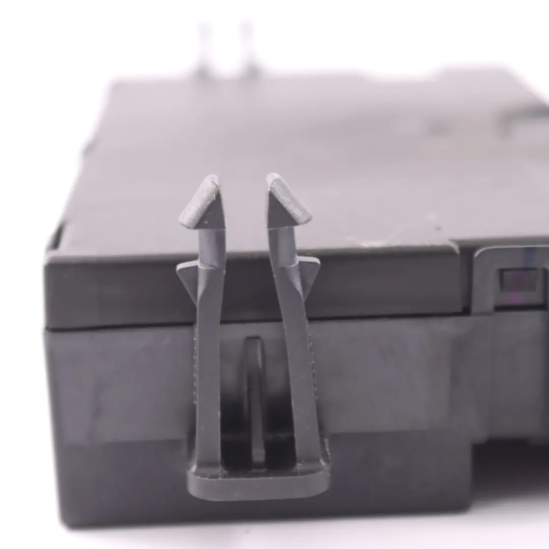 Module de contrôle du toit pliant Vario pour Mercedes SLK R172 Roadster à propos du numéro de pièce A1729008412 Mercedes SLK R172 Roadster Module de contrôle du toit pliant Vario - SKU A1729008412 - Numéro de pièce A1729008412