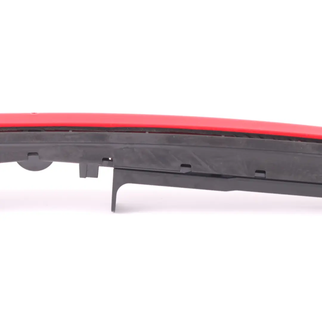 Luce di stop supplementare posteriore del freno per Mercedes SLK R172 con numero di parte A1729065500 Mercedes SLK R172 Luce di stop supplementare posteriore del freno - SKU A1729065500 - Numero di parte A1729065500