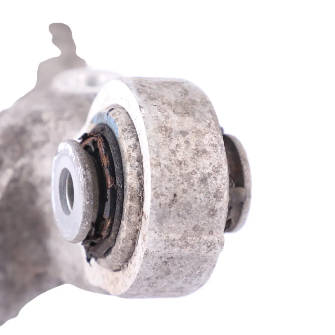 Mercedes W176 Rad trägerlager hinten links Achsaufhängung - SKU A1763500500-1 - Teilenummer A1763500500