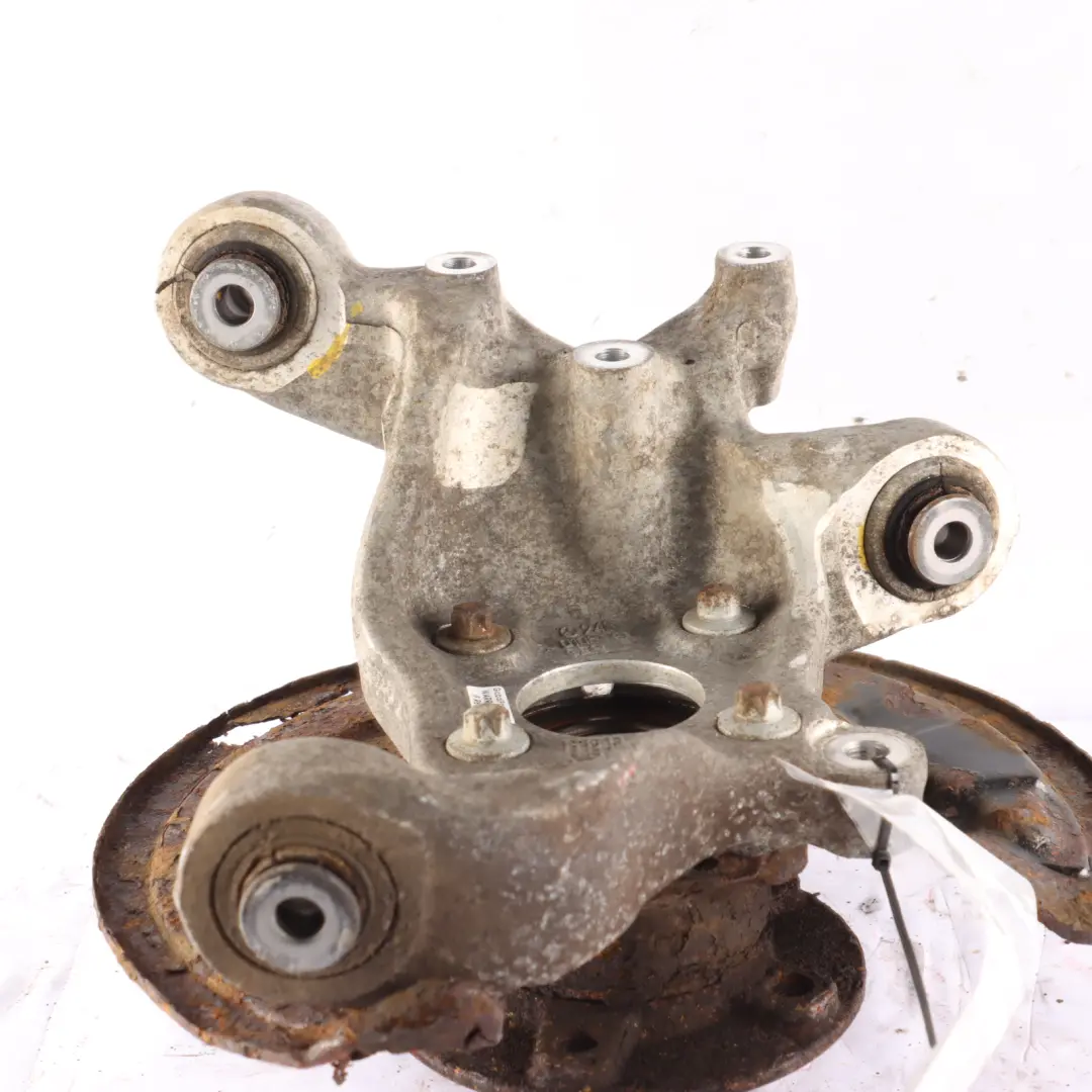 Cojinete Portarruedas Trasero Derecho Suspensión para Mercedes W176 con número de pieza A1763500600 Mercedes W176 Cojinete Portarruedas Trasero Derecho Suspensión - SKU A1763500600 - Número de pieza A1763500600