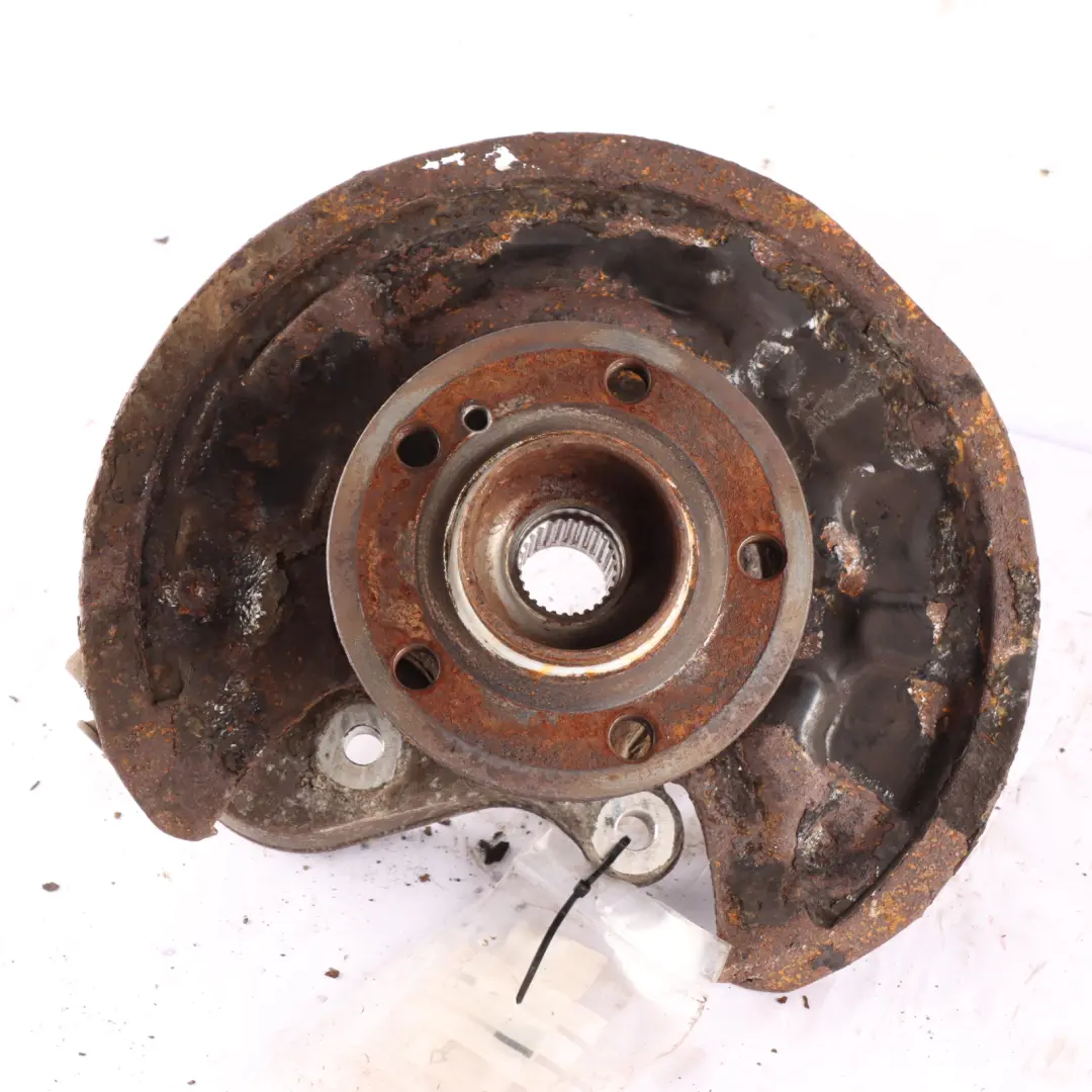 Mercedes W176 Radträgerlager Hinten Links Aufhängung 4Matic - SKU A1763500500 - Teilenummer A1763500500