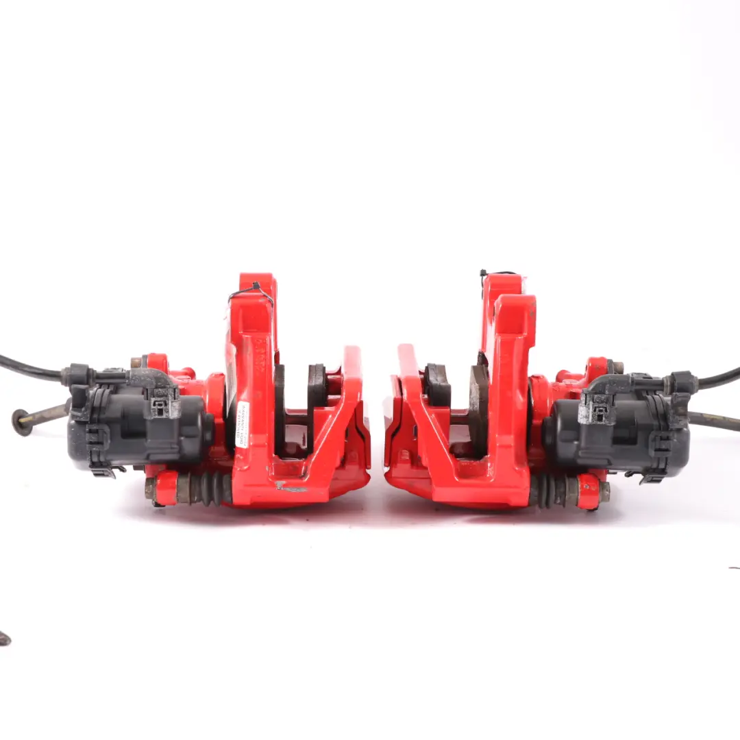 Set di pinze freno Mercedes W176 AMG A45 posteriore sinistra destra pinza rossa per con numero di parte A1764230381 Set di pinze freno Mercedes W176 AMG A45 posteriore sinistra destra pinza rossa - SKU A1764230381-1 - Numero di parte A1764230381