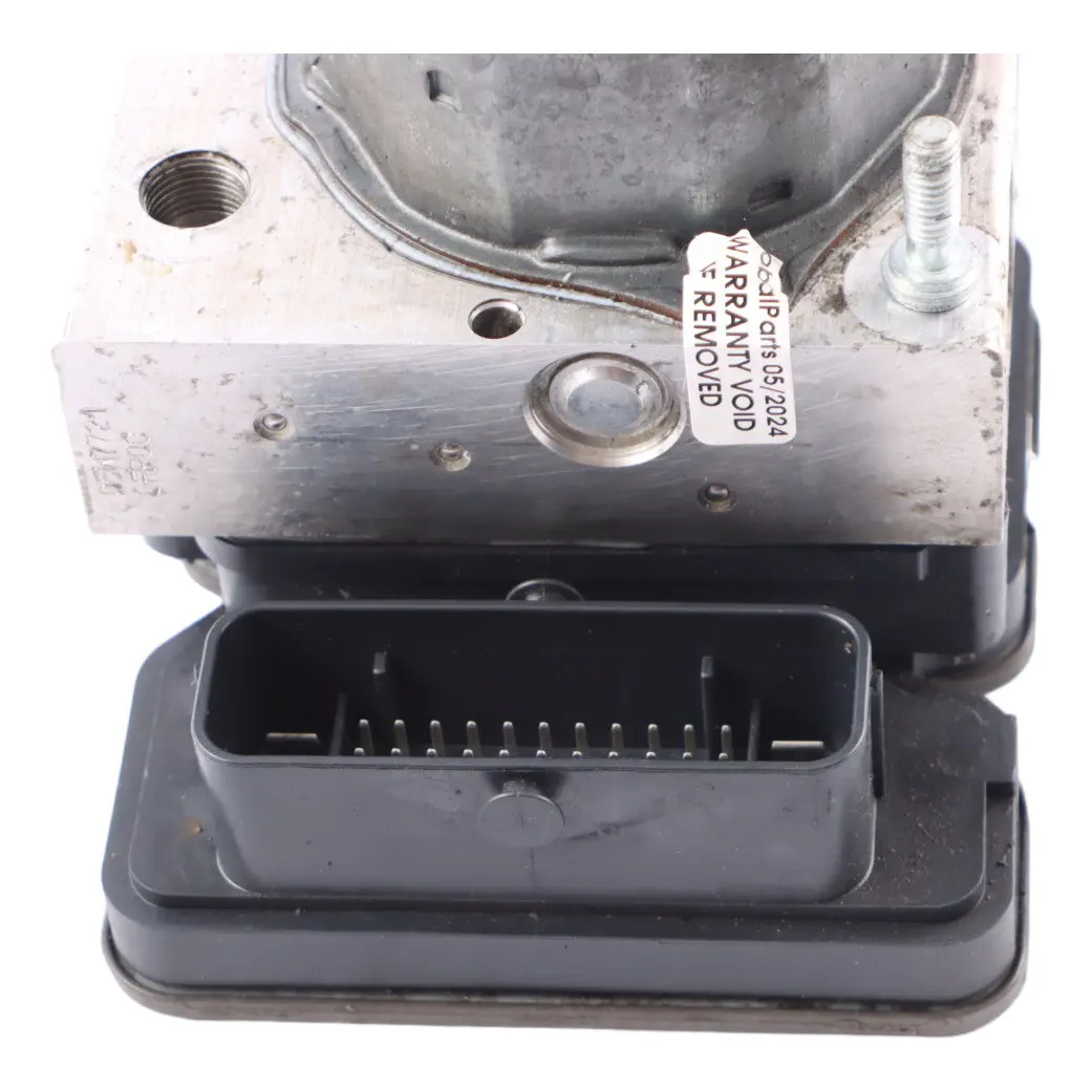 ABS Pumpe Bremsen Hydraulik Pumpe Einheit A45 AMG M133 für Mercedes W176 mit Teilenummer A1764310200 Mercedes W176 ABS Pumpe Bremsen Hydraulik Pumpe Einheit A45 AMG M133 - SKU A1764310200 - Teilenummer A1764310200