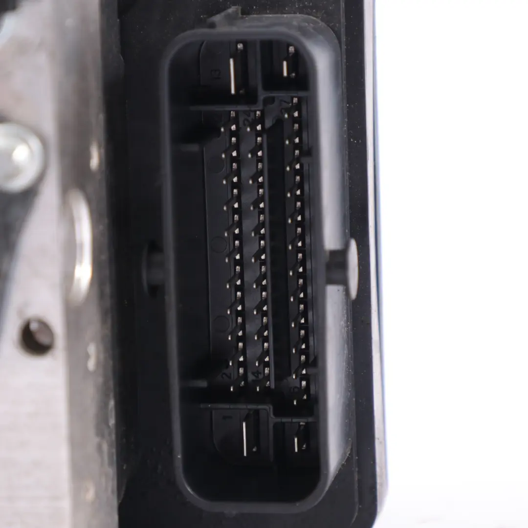  Pompa freno Mercedes C117 W176 ABS ESP Unità idraulica A1764310400 - SKU A1764310500 - Numero di parte A1764310500