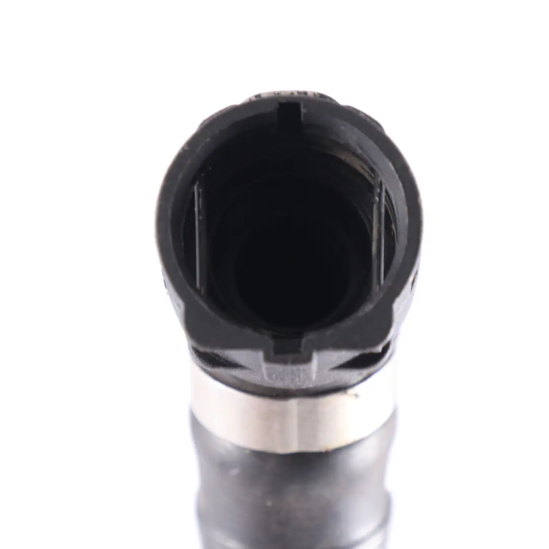  Tuyau de refroidissement Mercedes W176 C117 CLA A45 AMG Petrol M133 - SKU A1765010000-1 - Numéro de pièce A1765010000