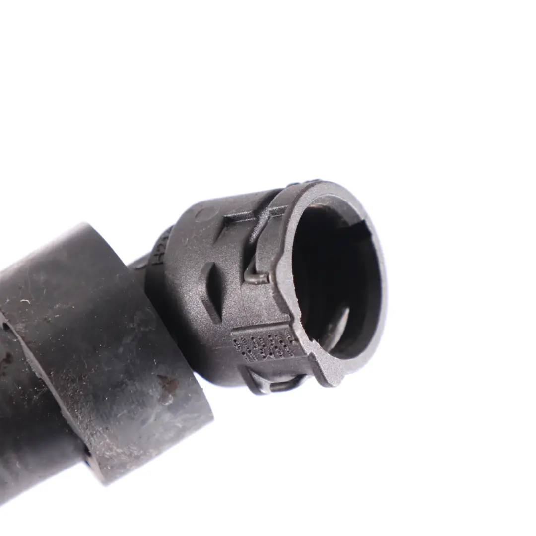  Tuyau de refroidissement Mercedes W176 C117 CLA A45 AMG Petrol M133 - SKU A1765010000-1 - Numéro de pièce A1765010000