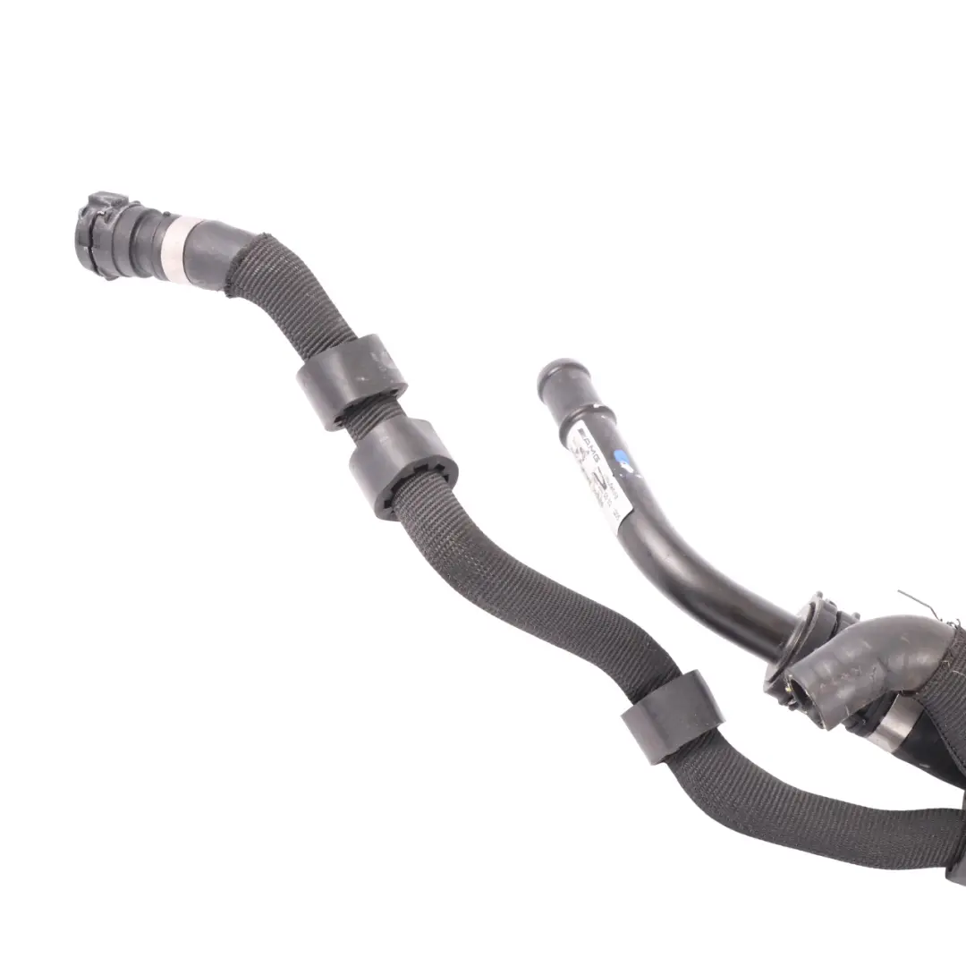  Tuyau d'eau Mercedes C117 W176 AMG Conduite liquide refroidissement - SKU A1765010758 - Numéro de pièce A1765010758