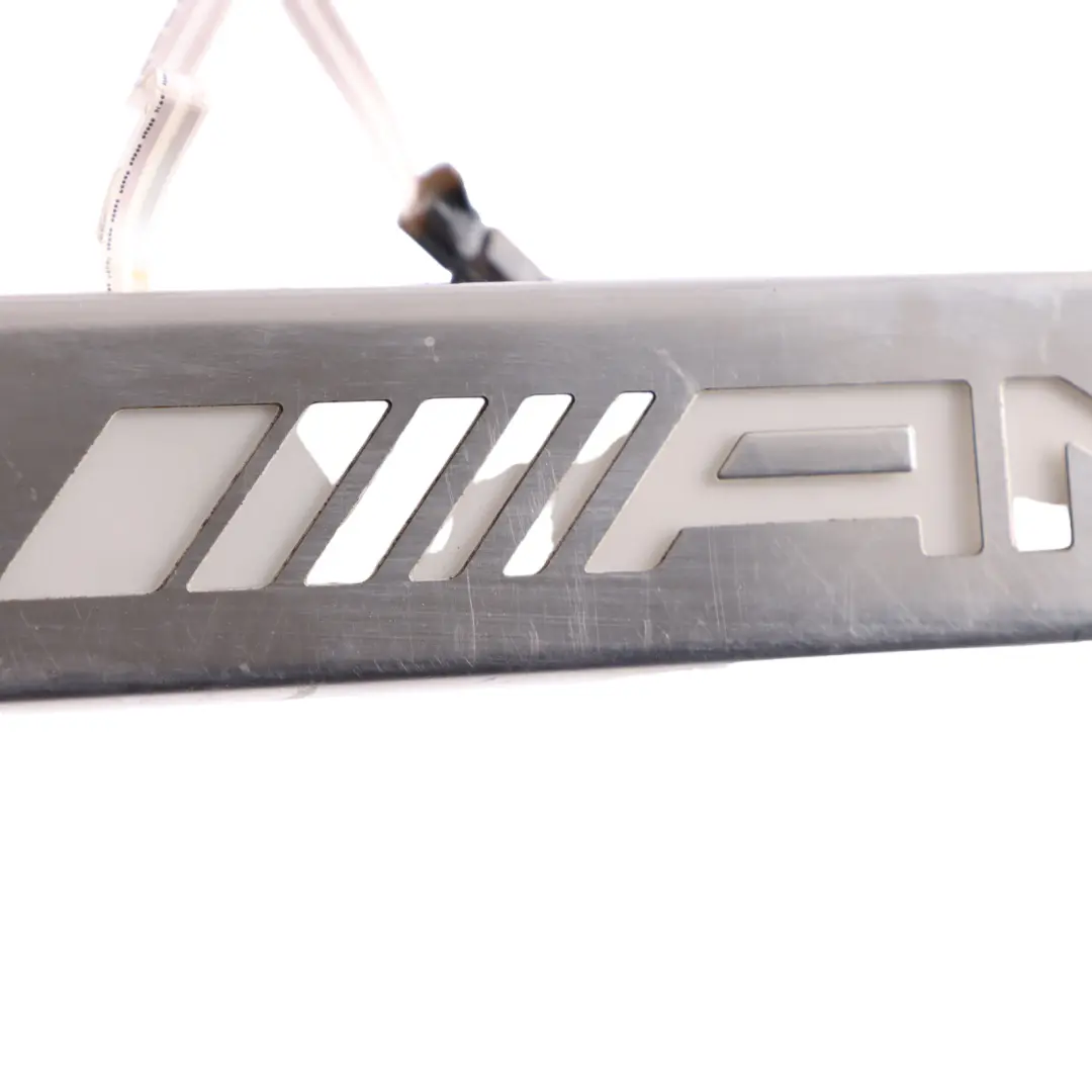  Umbral de puerta Mercedes W176 AMG Tapa Entrada Delantera Izquierda Iluminado - SKU A1766805800 - Número de pieza A1766805800