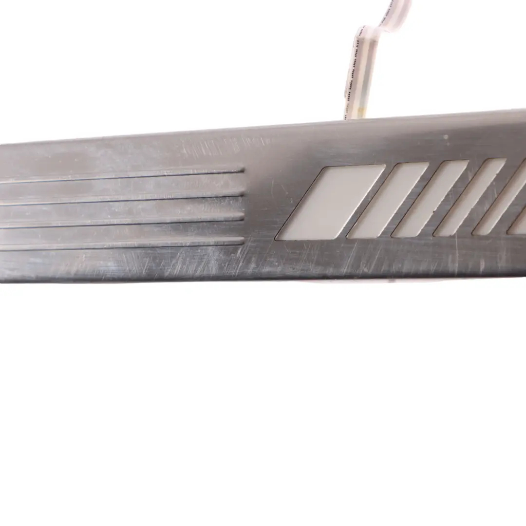 Umbral de puerta Mercedes W176 AMG Tapa Entrada Delantera Izquierda Iluminado para con número de pieza A1766805800 Umbral de puerta Mercedes W176 AMG Tapa Entrada Delantera Izquierda Iluminado - SKU A1766805800 - Número de pieza A1766805800