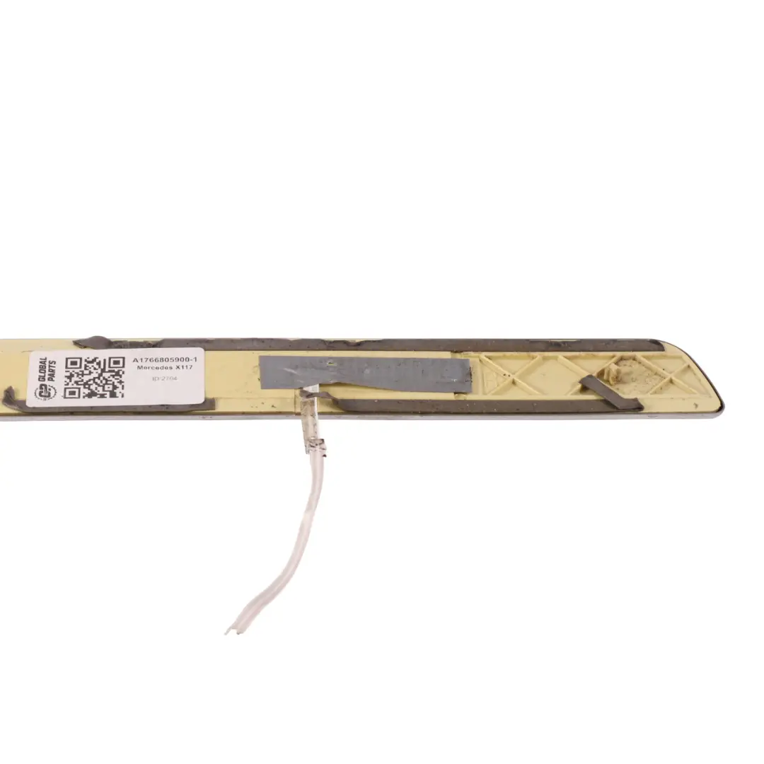 Davanzale Mercedes X117 W176 AMG Coperchio ingresso anteriore destro illuminato - SKU A1766805900-1 - Numero di parte A1766805900
