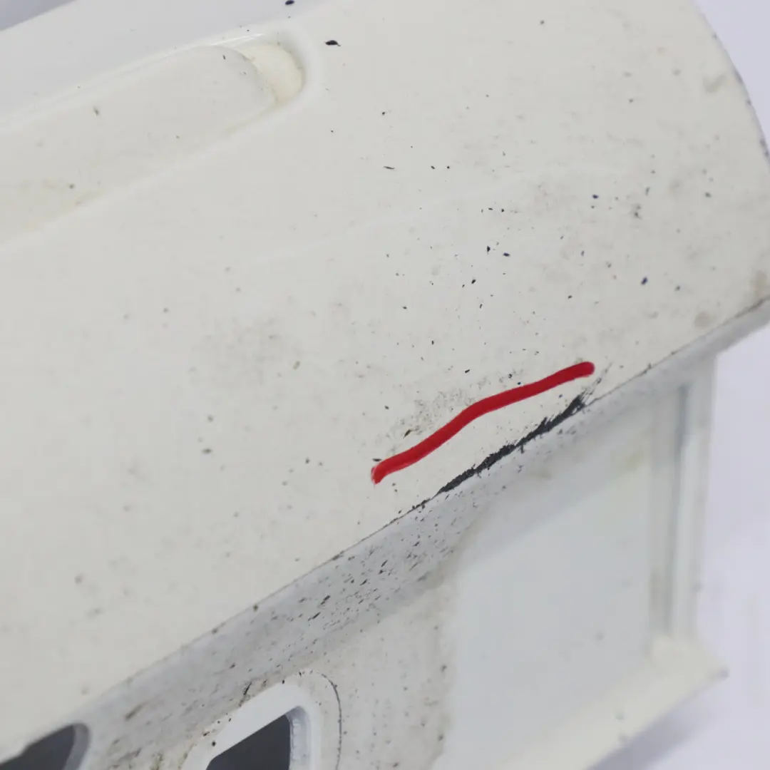 Próg Nakładka Listwa Progowa AMG Prawa Calcite White - 650 do Mercedes W176 o numerze A1766980154 Mercedes W176 Próg Nakładka Listwa Progowa AMG Prawa Calcite White - 650 - SKU A1766980154-CW - Numer Części A1766980154