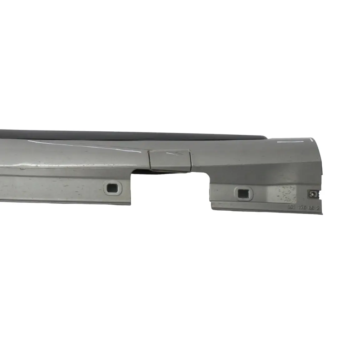 Mercedes W176 Faldón lateral AMG izquierdo Cubre umbral Mountain Grey - 787 - SKU A1766980254-MG1 - Número de pieza A1766980254