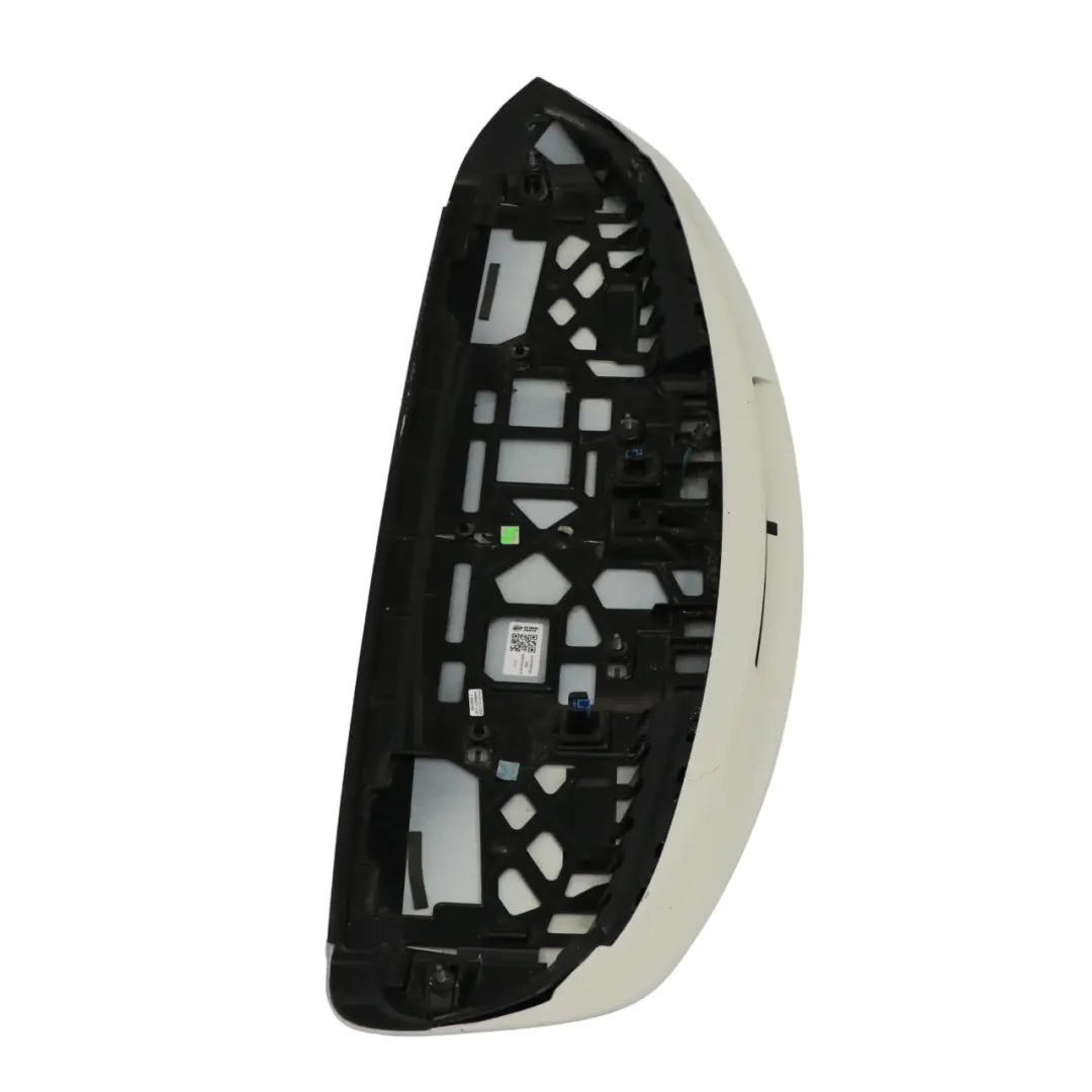 Portellone posteriore bagagliaio Coperchio spoiler Bianco Calcite per Mercedes W176 con numero di parte A1767900100 Mercedes W176 Portellone posteriore bagagliaio Coperchio spoiler Bianco Calcite - SKU A1767900100-CW2 - Numero di parte A1767900100