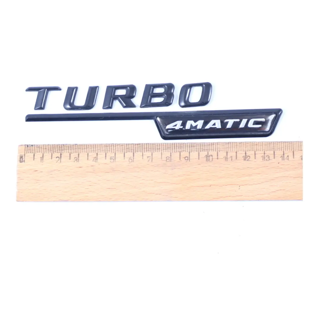  Emblema Guardabarros Mercedes W176 Lettering lateral izquierdo Logo Turbo 4Matic - SKU A1768170315 - Número de pieza A1768170315