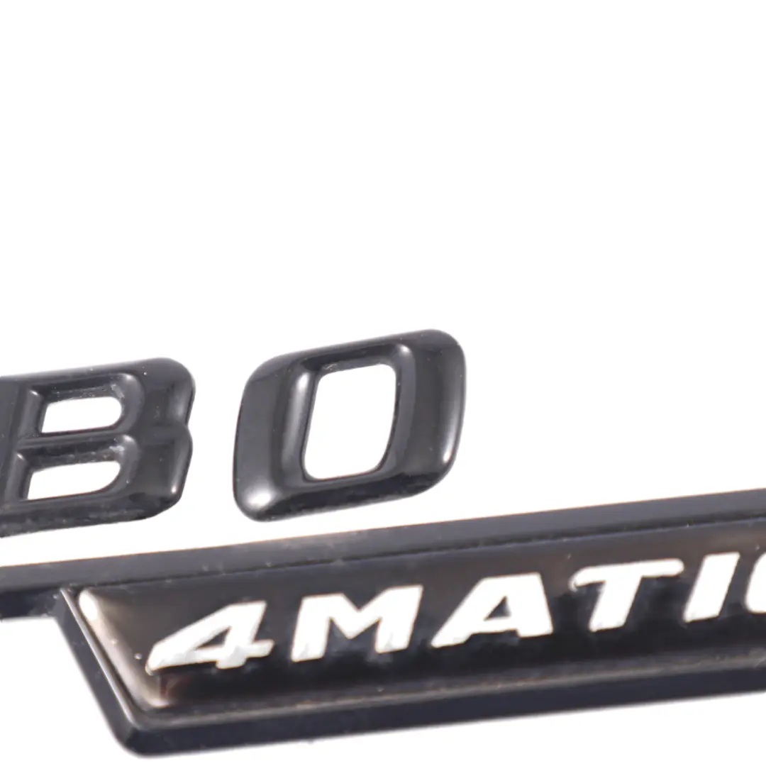  Emblème d'aile Mercedes C117 W176 Lettering gauche Logo d'aile Turbo 4Matic - SKU A1768170315 - Numéro de pièce A1768170315