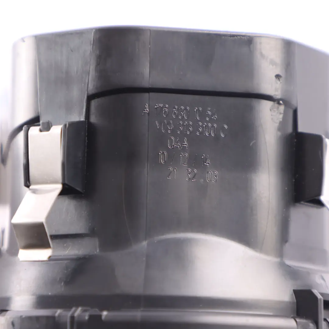 Rejilla ventilación izquierdo Boquilla para Mercedes C117 W176 AMG con número de pieza A1768301054 Mercedes C117 W176 AMG Rejilla ventilación izquierdo Boquilla - SKU A1768301054-1 - Número de pieza A1768301054